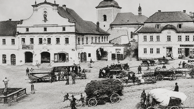 Složené palivové dřevo